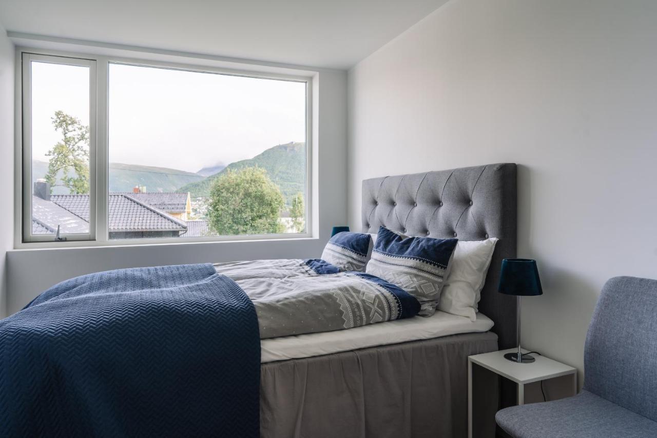 Modern Villas In Plush Town Тромсе Екстер'єр фото