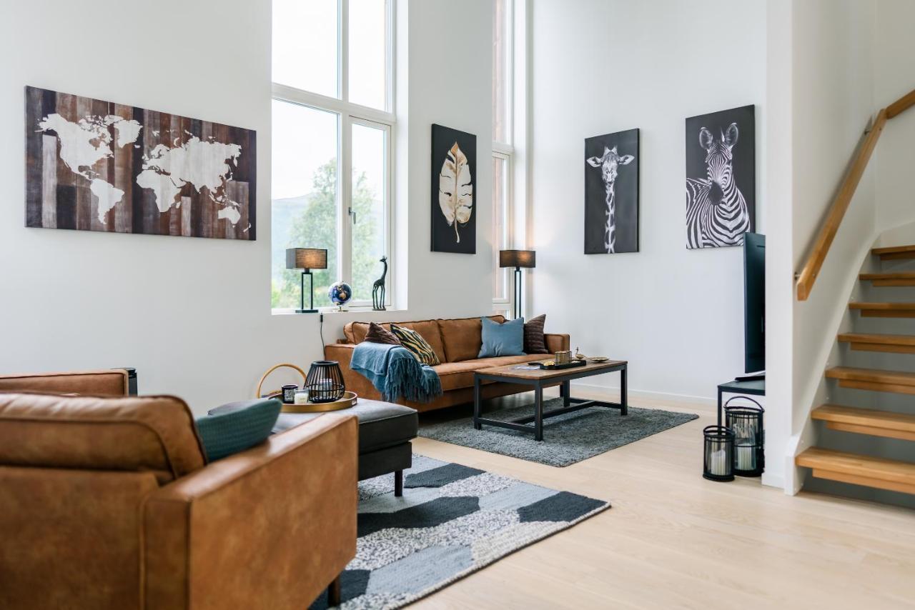 Modern Villas In Plush Town Тромсе Екстер'єр фото