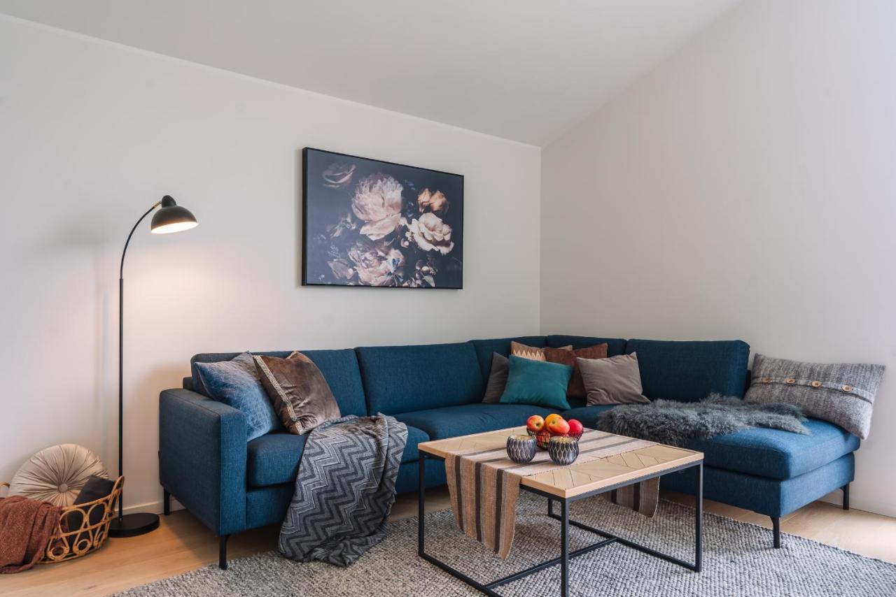 Modern Villas In Plush Town Тромсе Екстер'єр фото