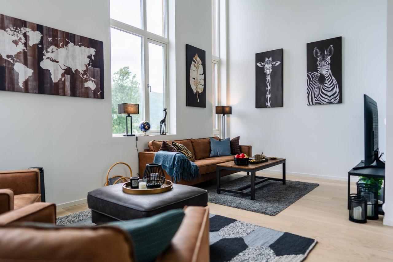 Modern Villas In Plush Town Тромсе Екстер'єр фото
