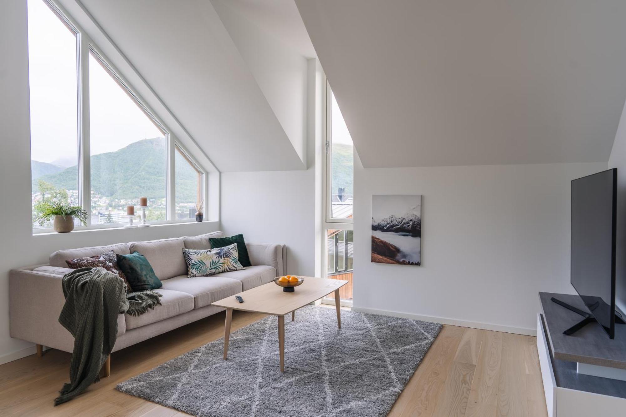 Modern Villas In Plush Town Тромсе Екстер'єр фото